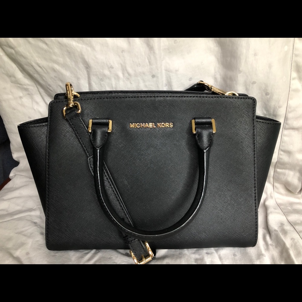 Michael Kors Medium Selma Bag